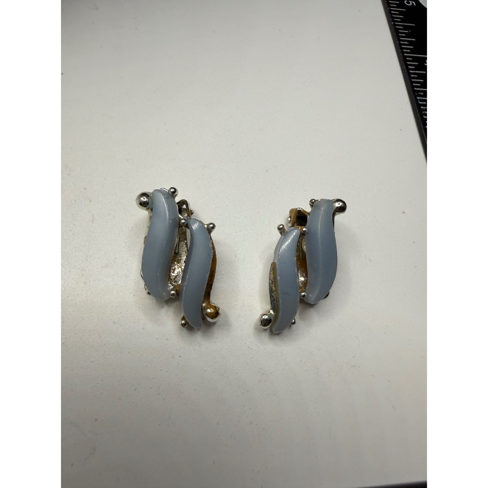 Vintage Blue Lucite Double Swirl‎ Clip On Earrings Silver Tone Mid Century Retro